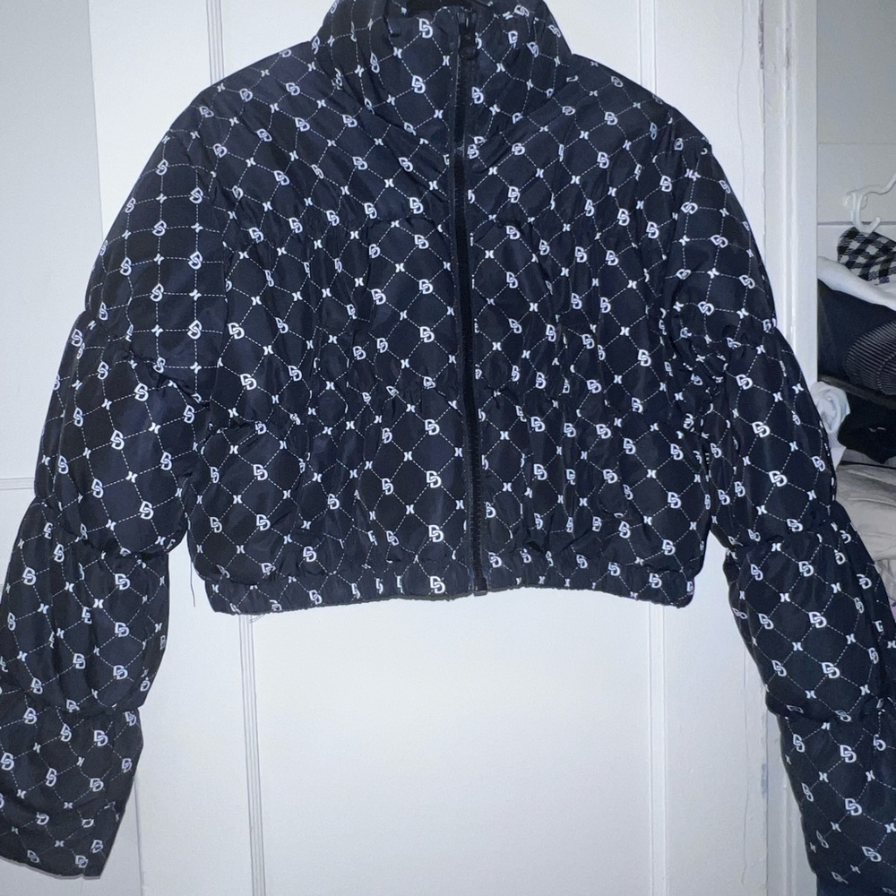 Black Puff jacket - Picture 2 of 3